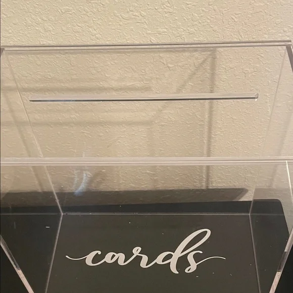 Clear Acrylic Card Box - Picture 3 of 3